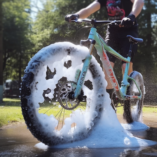 Fat Biking 101, Maintaining a Fat Bike, Mountain Bike Cleaning, Cleaning fat bike, Cleaning a bike chain, soapy bike, fat bike asinine